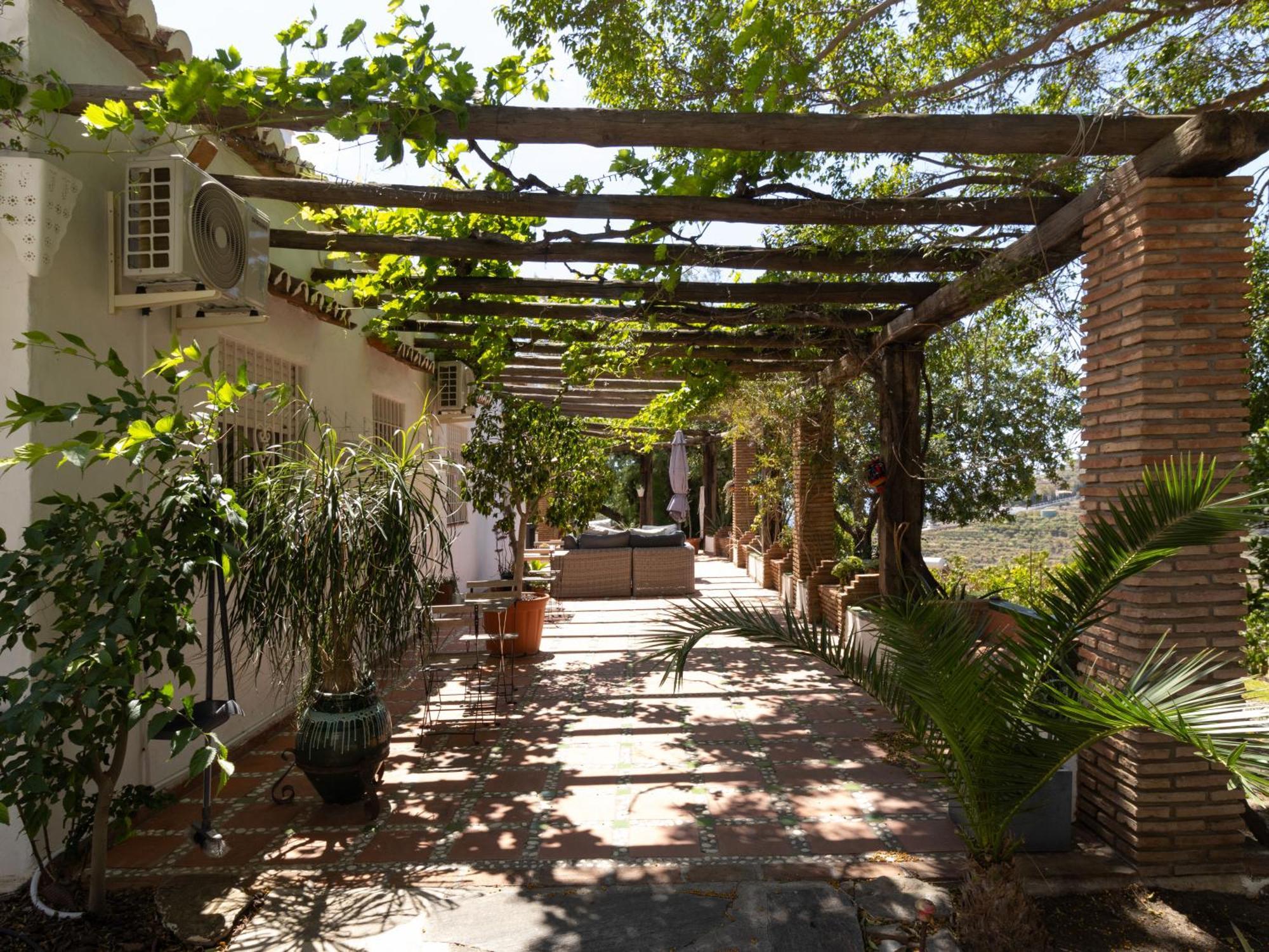 مبيت وإفطار نيرخا La Casa Del Burro المظهر الخارجي الصورة