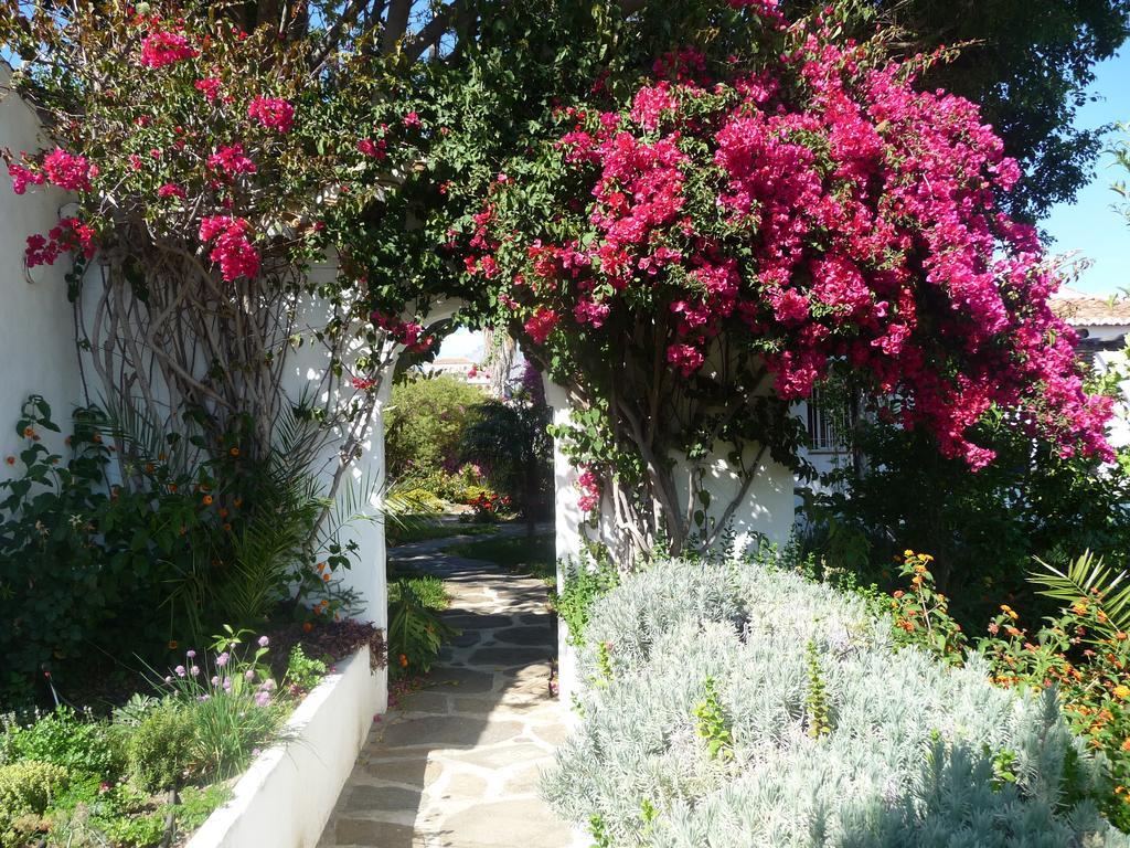 مبيت وإفطار نيرخا La Casa Del Burro المظهر الخارجي الصورة